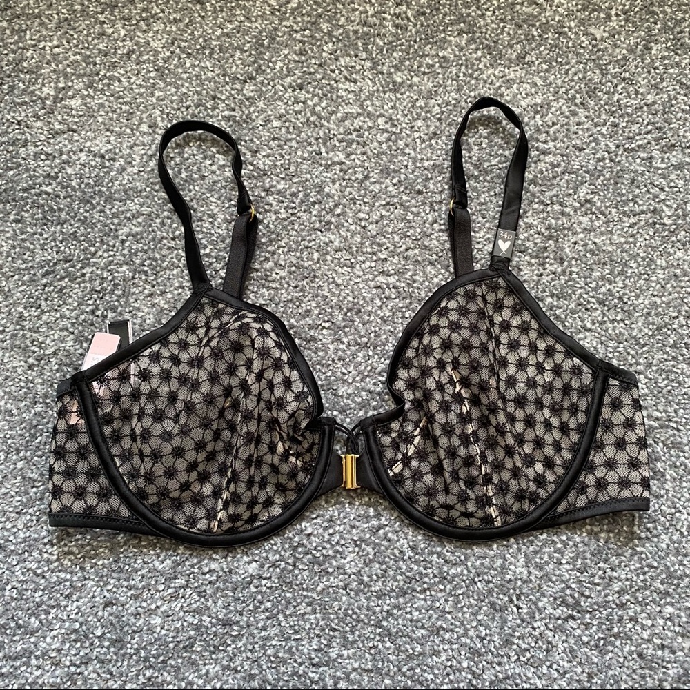 vs black starburst unlined demi bra